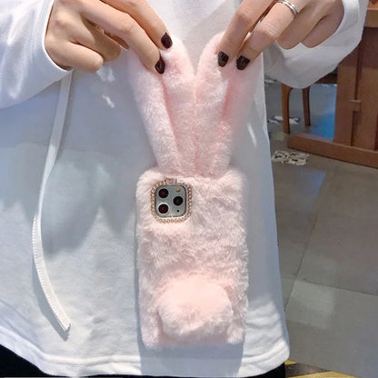 Pūkuotas  "iPhone" telefono dėklas