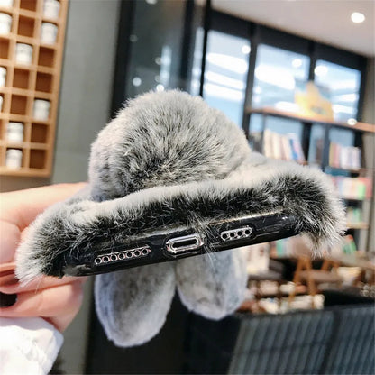 Pūkuotas  "iPhone" telefono dėklas